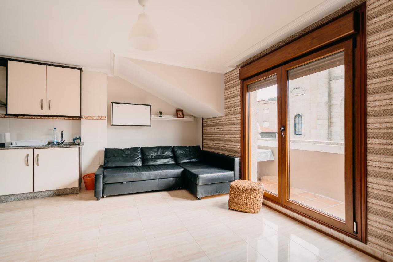 Apartamento La Iglesia Caldas De Reis Exteriör bild