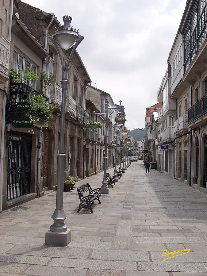 Apartamento La Iglesia Caldas De Reis Exteriör bild